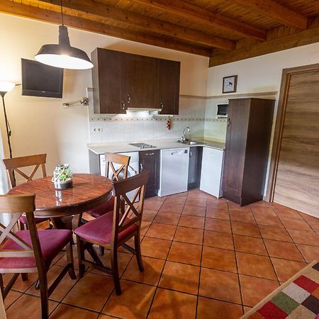 Apartamentos El Pedrayu أونيس المظهر الخارجي الصورة