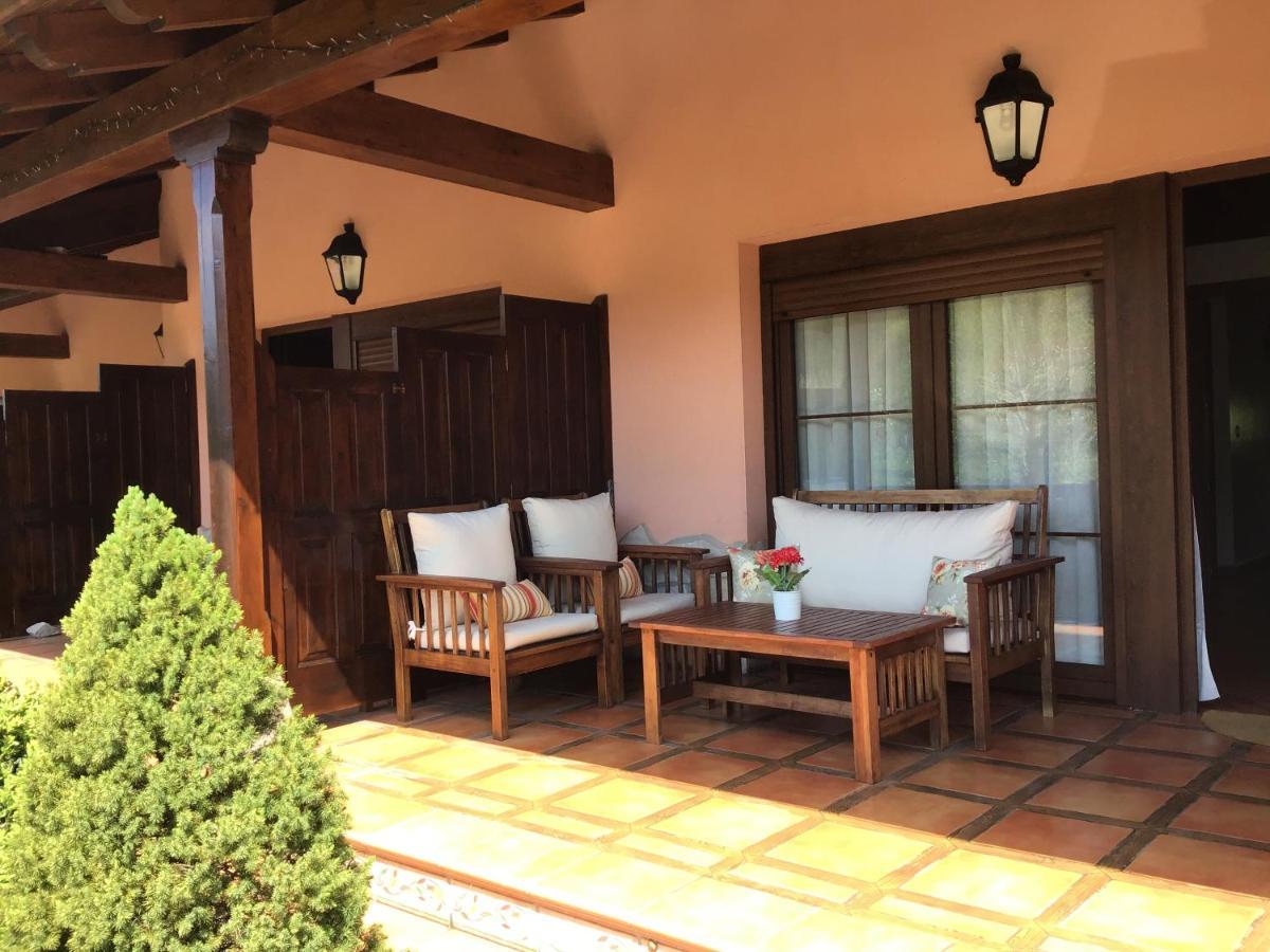 Apartamentos El Pedrayu أونيس المظهر الخارجي الصورة